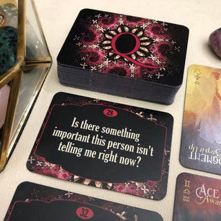 iN2IT Question “Q” Oracle. Pocket-Sized Question Cards for Reading Tarot Cards and Oracle Cards.